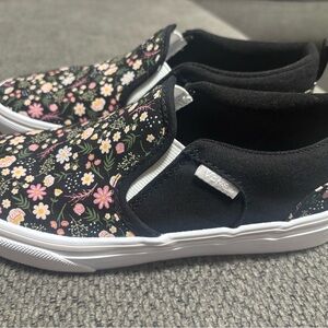 Vans Black Floral Sneakers Classic Canvas Style Size 3 Missy